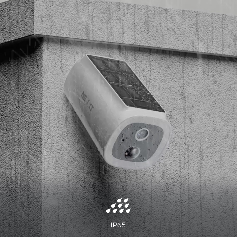 Smart Wi-Fi® camera with built-in solar panel - NHC-OF30S | Nexxt Home